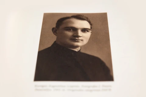 Bitės biblioteka pristato naują  leidinį – kunigo Augustino Liepinio autobiografiją