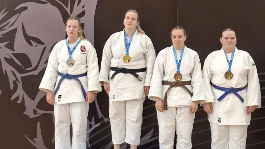Panevėžio sporto centro dziudistai pasidabino visų spalvų medaliais