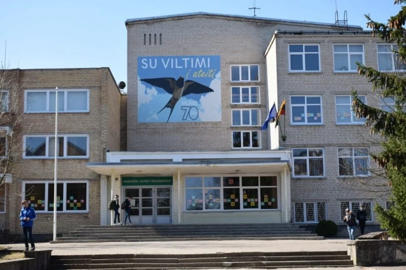 Suremontuos dar 3 švietimo įstaigas