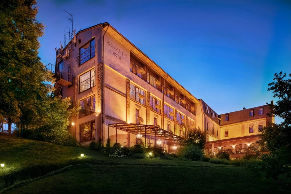Nusiaubtas „Romantic” viešbučio kambarys