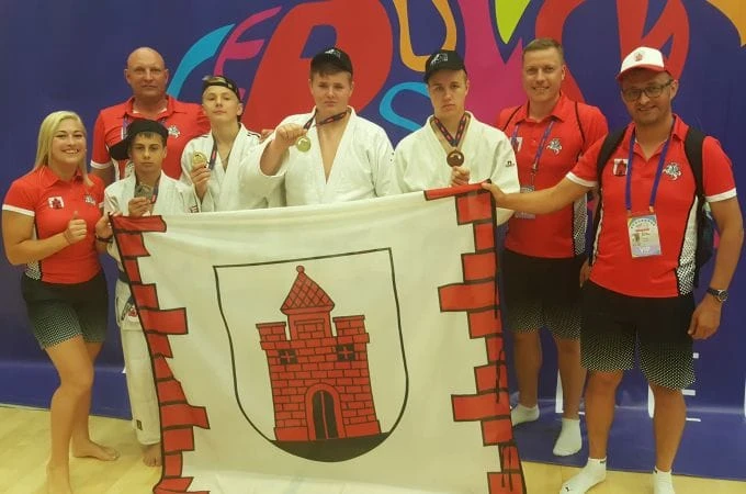 Vaiku sporto zaidynes dziudo2