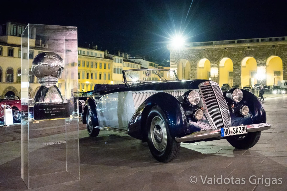Saulius Karosas laimėjo Didįjį prizą prestižinėje Florencijos istorinių automobilių parodoje