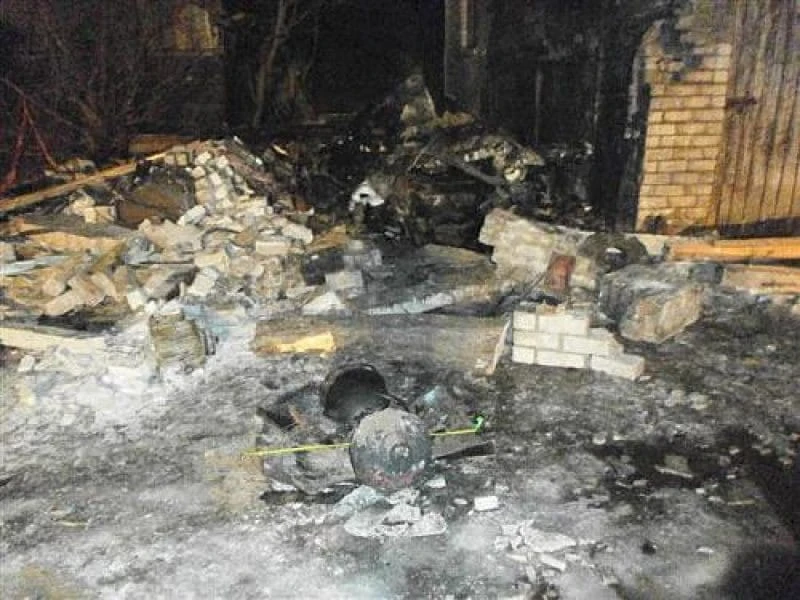Galingas sprogimas nušlavė 6 garažus