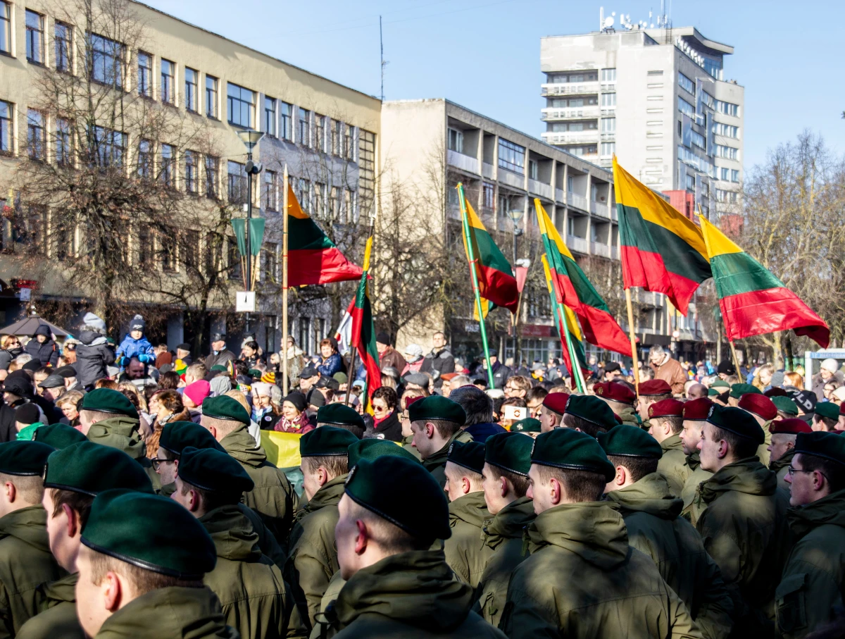 Panevėžyje minimos Valstybės 101-osios metinės