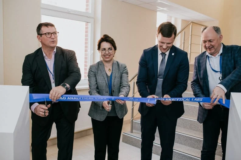 „Roquette“ Panevėžyje atidarė vieną moderniausių Šiaurės Europos analitinių tyrimų laboratorijų