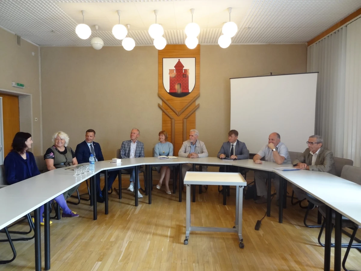 Savivaldybėje lankėsi JAV lietuvių švietimo bendruomenės tarybos pirmininkė