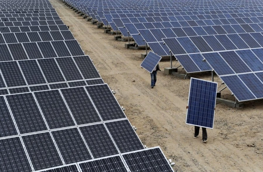 „Panevėžio energija“ šilumai gaminti ketina pasitelkti saulę