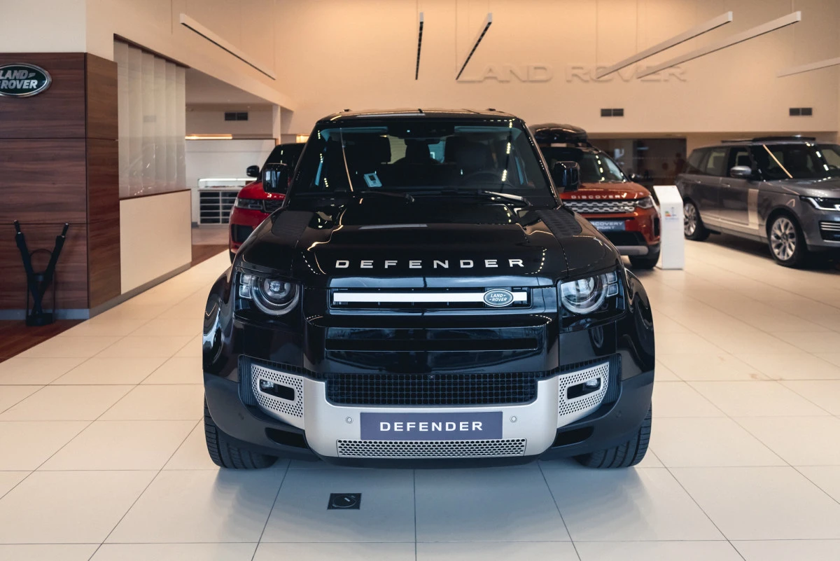 Land Rover Defender 90 9