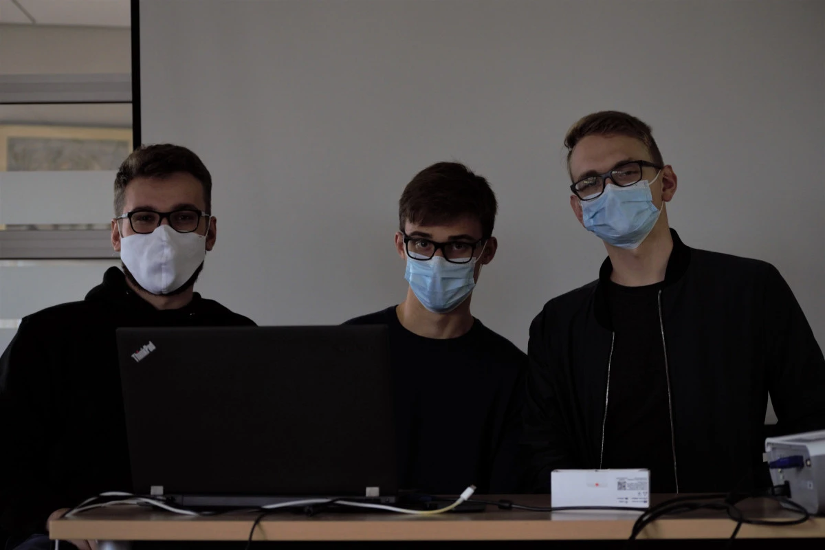 Panevėžio jaunimas kūrybinėse dirbtuvėse sprendžia švietimo, robotikos ir pramogų problemas