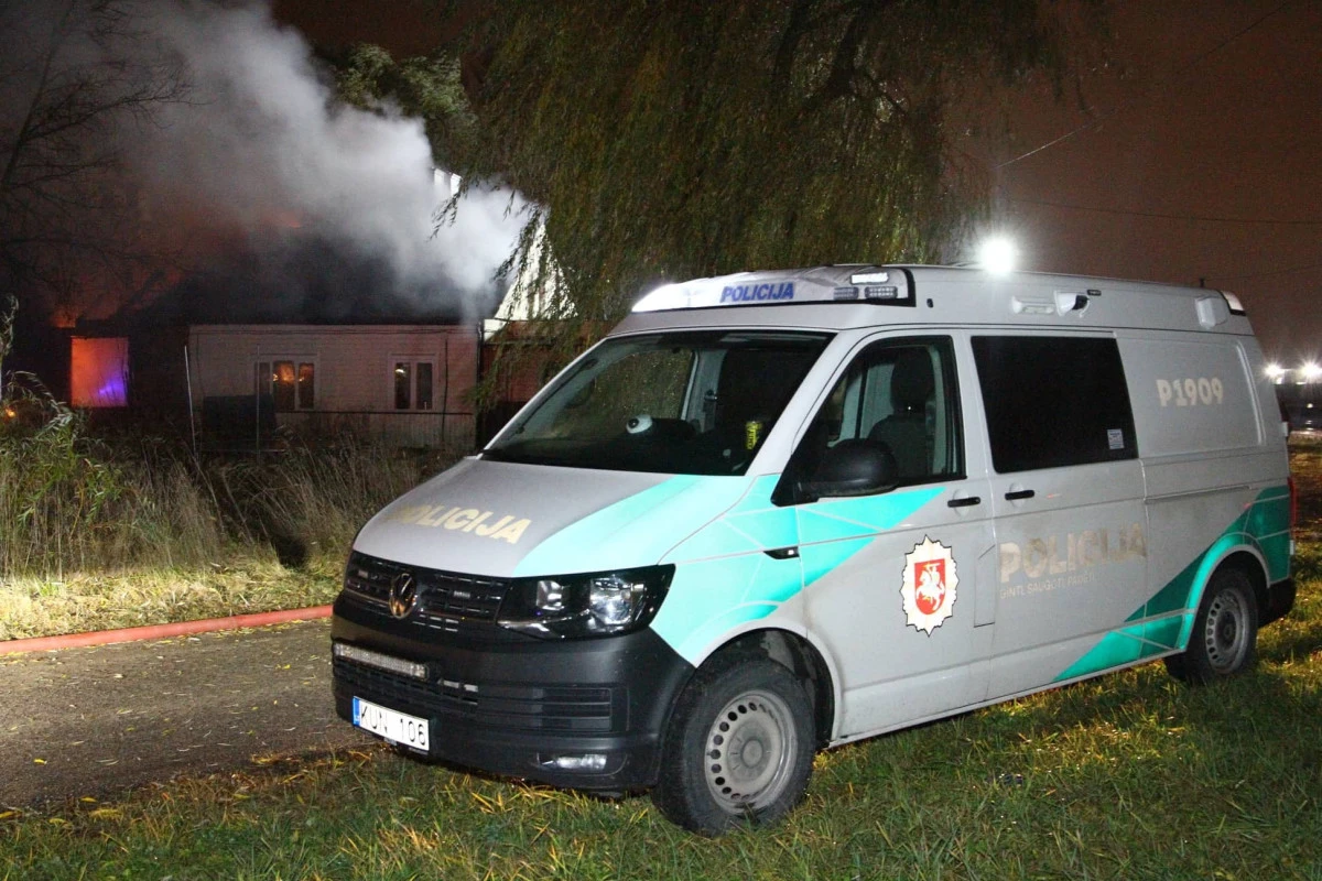 Policija