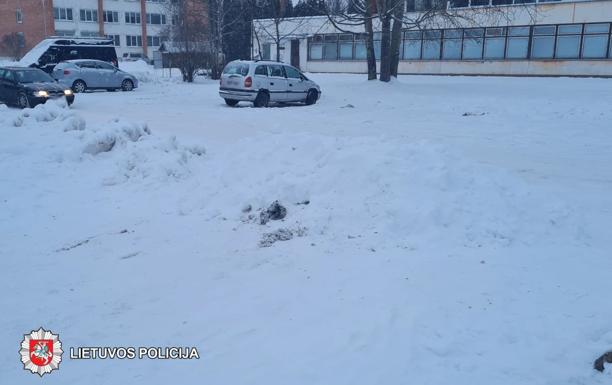 Policija ieško mačiusių įvykio aplinkybes