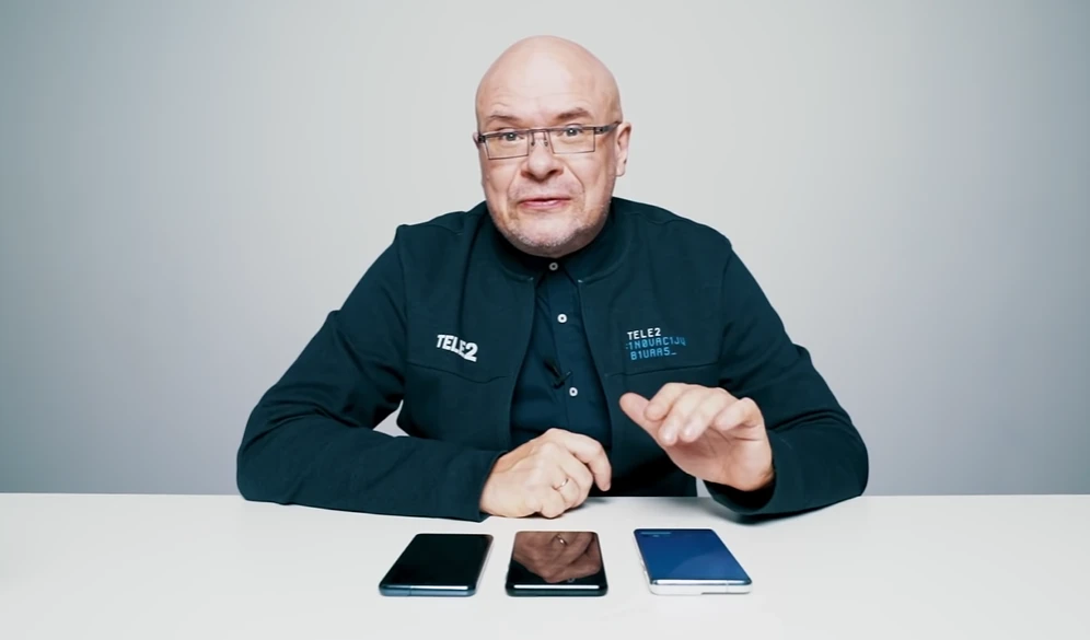 2 SamsungGalaxyS21serija Inovacijbiuronuotr