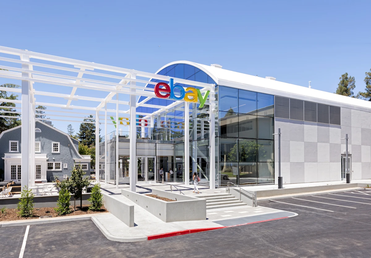 Internetinių pardavimų milžinė „eBay” plečia mokėjimų galimybes Lietuvoje