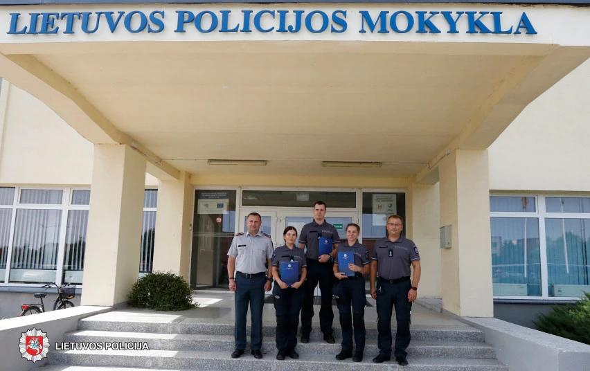 Panevėžio apskrities policijoje darbą pradėjo trys nauji pareigūnai