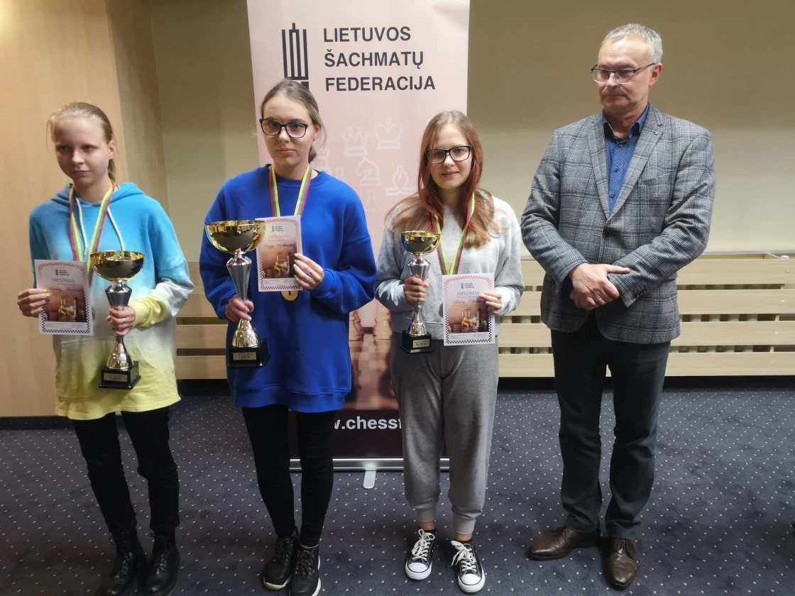 Panevėžio sporto centro ugdytiniai varžėsi Lietuvos vaikų šachmatų čempionate