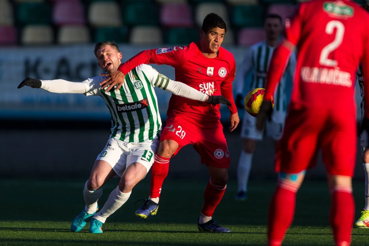 Taškas svečiuose prieš čempioną