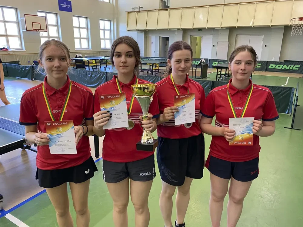Panevėžio sporto centro stalo tenisininkai pelnė prizines vietas