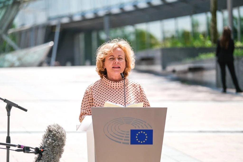 EP narė R. Juknevičienė kviečia pagerbti ištremtųjų atminimą ir skaityti jų pavardes prie Europos Parlamento