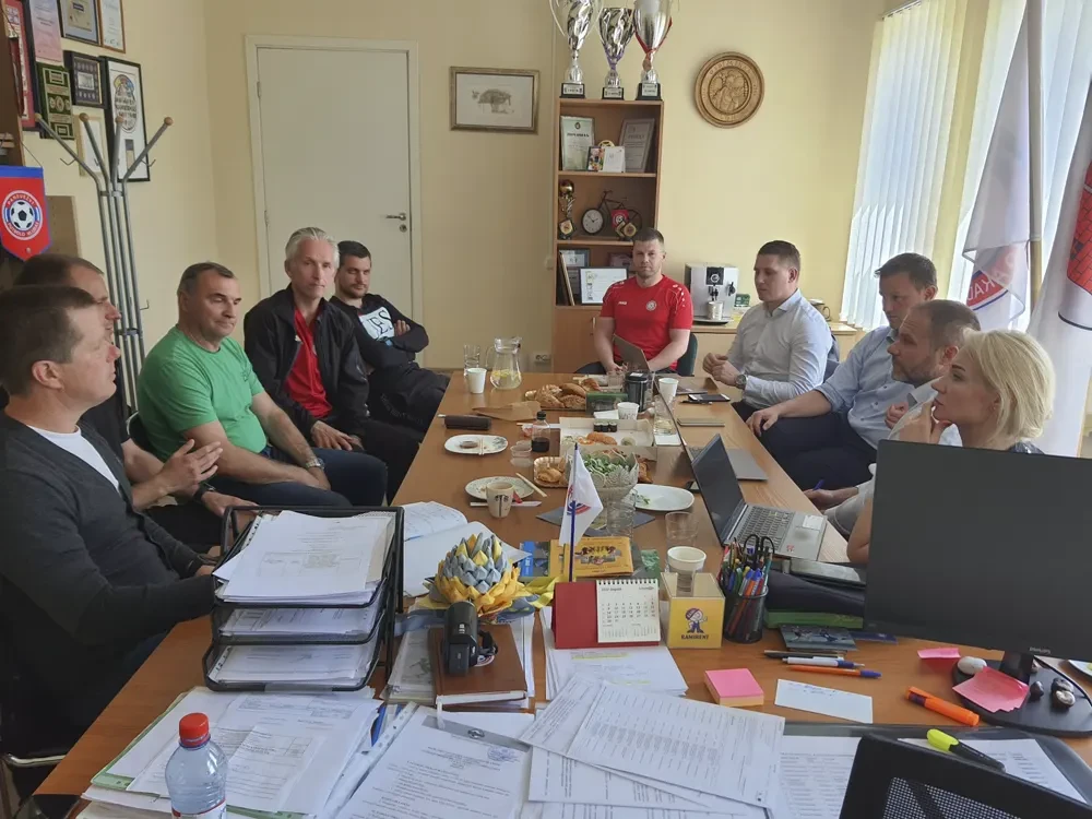 Futbolo akademijoje „Panevėžys” lankėsi LFF sertifikavimo skyriaus vertintojai