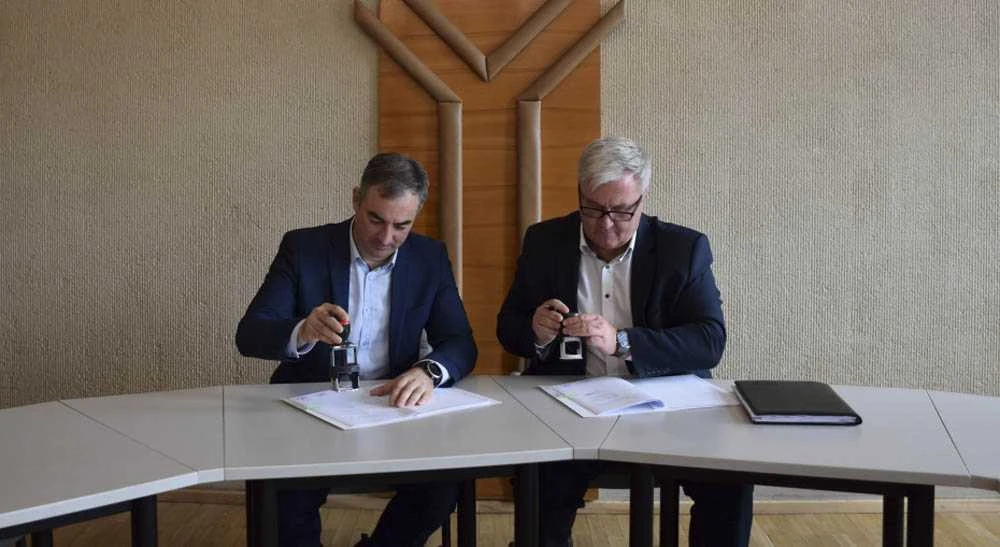 Už naują baseiną vietoje skaičiuotų 15 mln. mokės daugiau nei 27 mln.