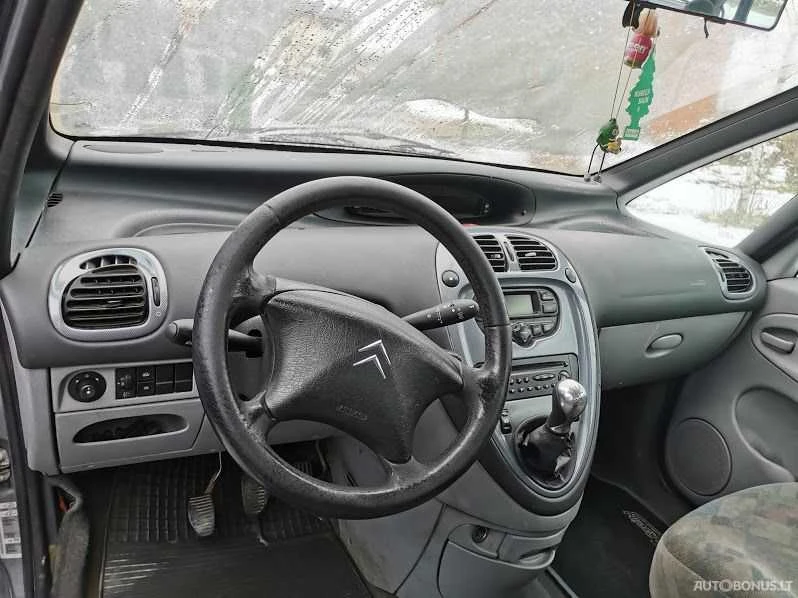 Pasivažinėjo svetimu automobiliu