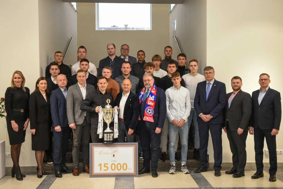 Pasveikinti FK „Panevėžys“ futbolininkai