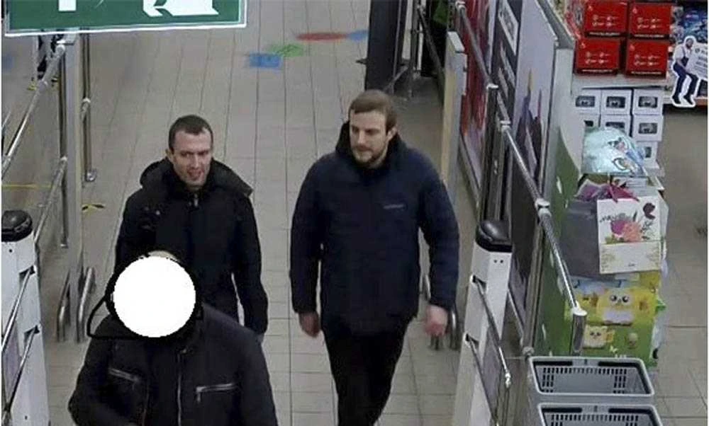Policija prašo padėti atpažinti asmenis