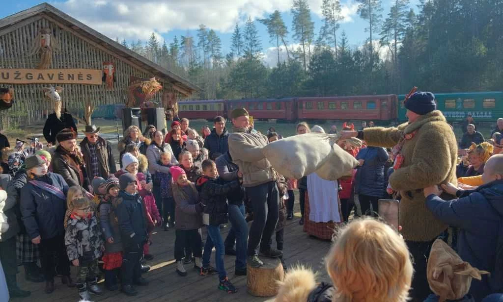 Siaurukas kviečia į Užgavėnių šventę