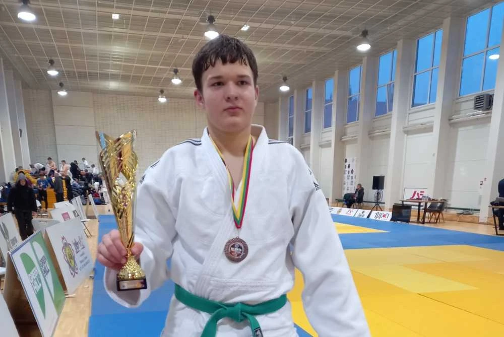 Lietuvos jaunimo dziudo čempionate iškovota trečia vieta