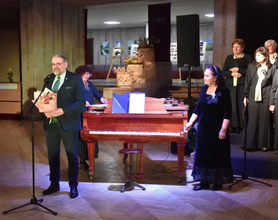 Choras-klubas „Senoliai“ mini muzikinės veiklos 65-metį