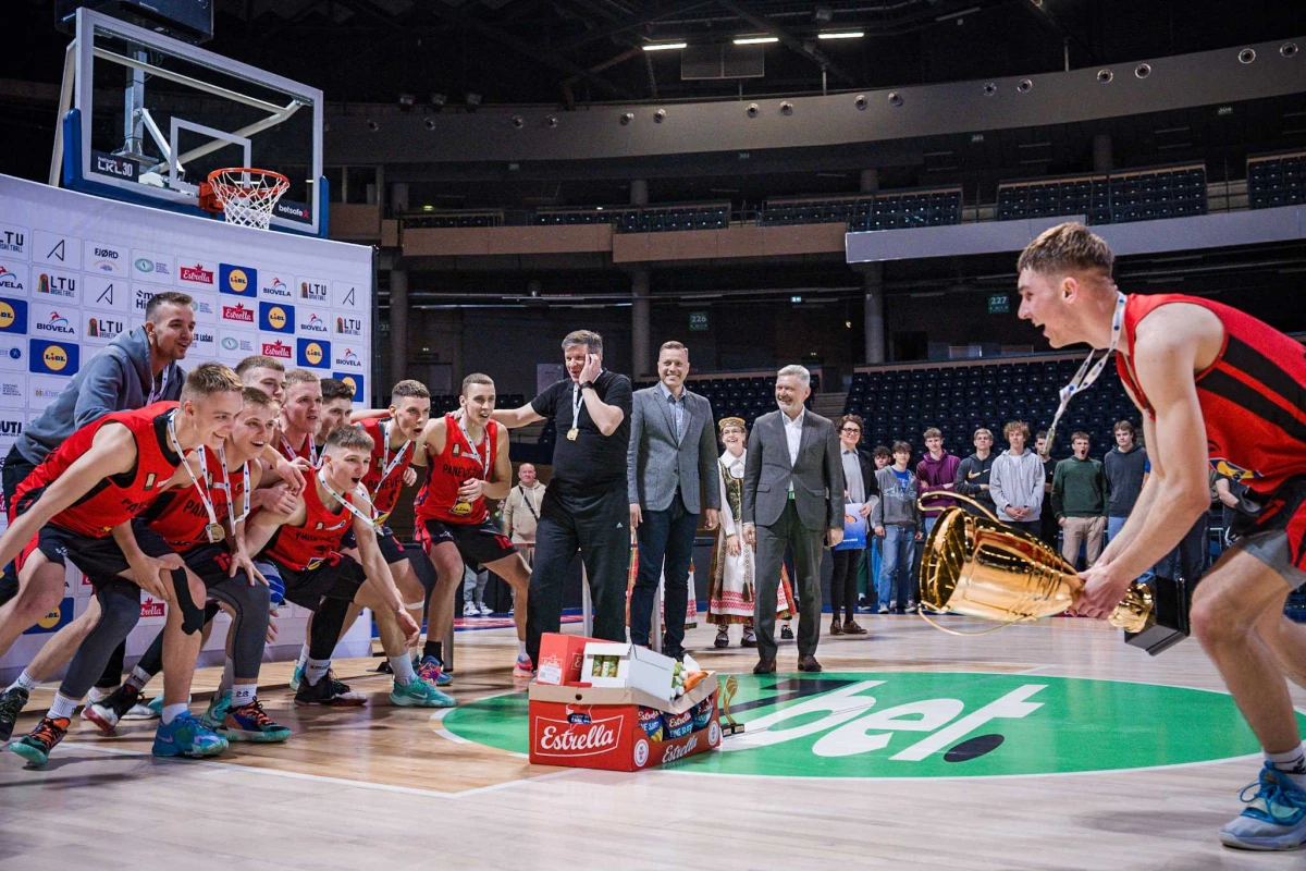 Panevėžio sporto centro krepšininkai – MKL U19 čempionai