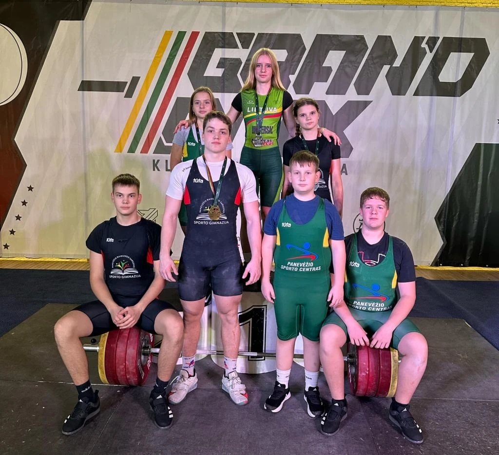 Raimundo Sargūno sporto gimnazijos sunkiaatletis tapo varžybų čempionu
