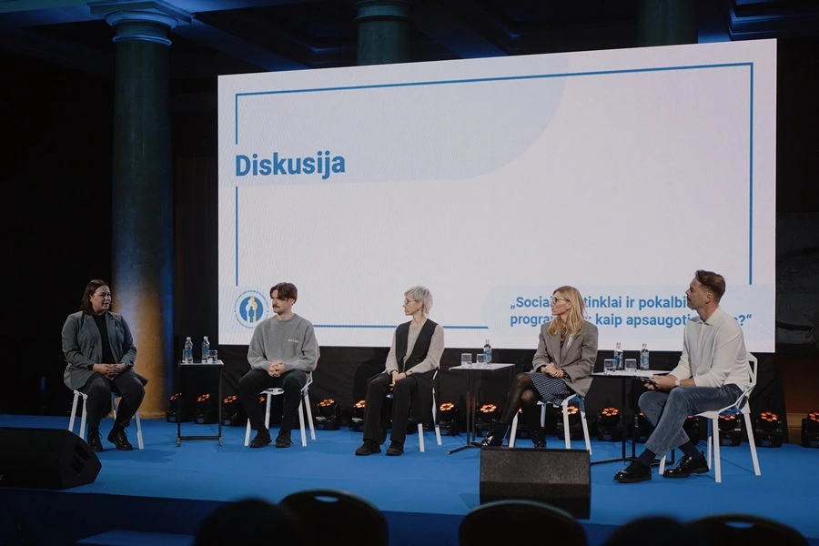 ekspertai įsitikinę: vaiko saugumą internete garantuosime tik suvieniję jėgas