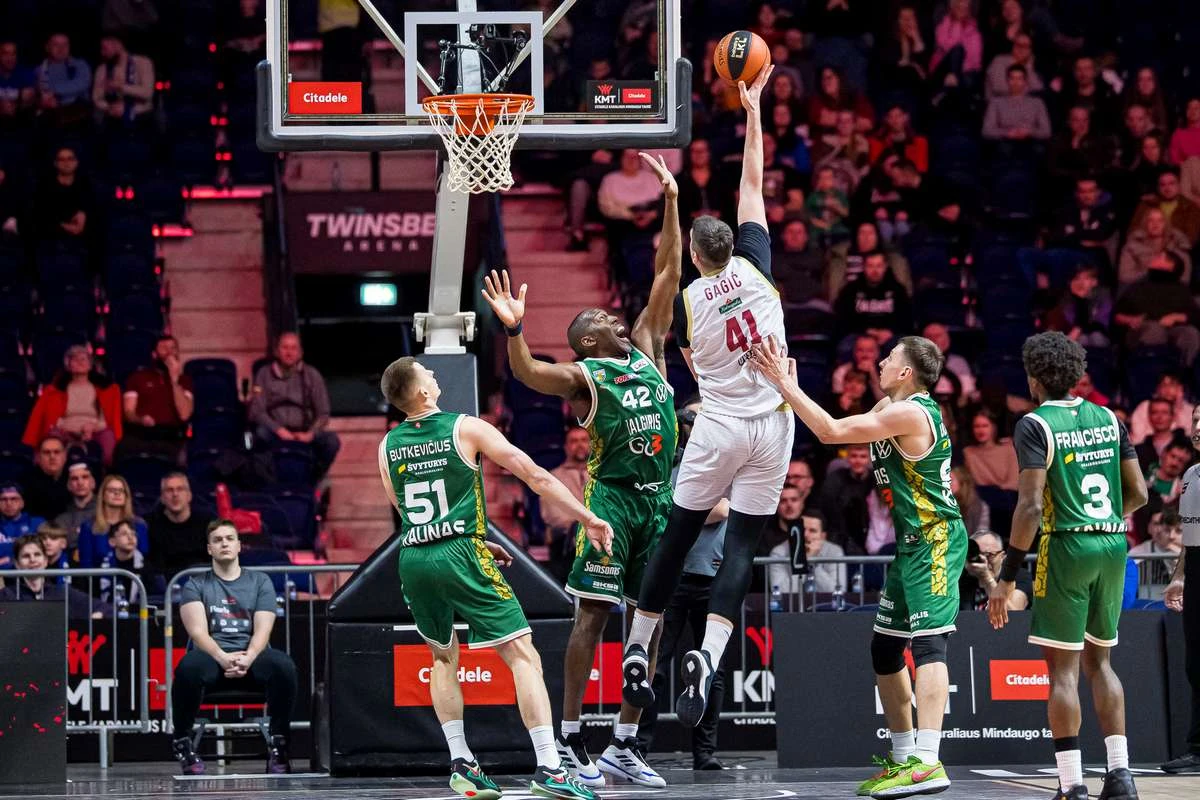 KMT. Į finalą keliauja Kauno "Žalgiris". "7bet-Lietkabelis" kovos dėl bronzos