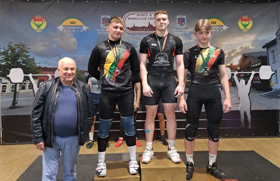 R.Sargūno sporto gimnazijos auklėtinis Aironas Brazauskas tapo čempionu
