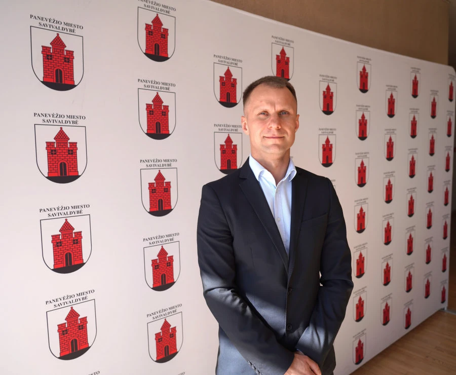 Užtarnavo. Panevėžio futbolo akademijos direktoriumi paskirtas komiteto "Atsinaujinančiam Panevėžiui" narys Paulius Janušauskas