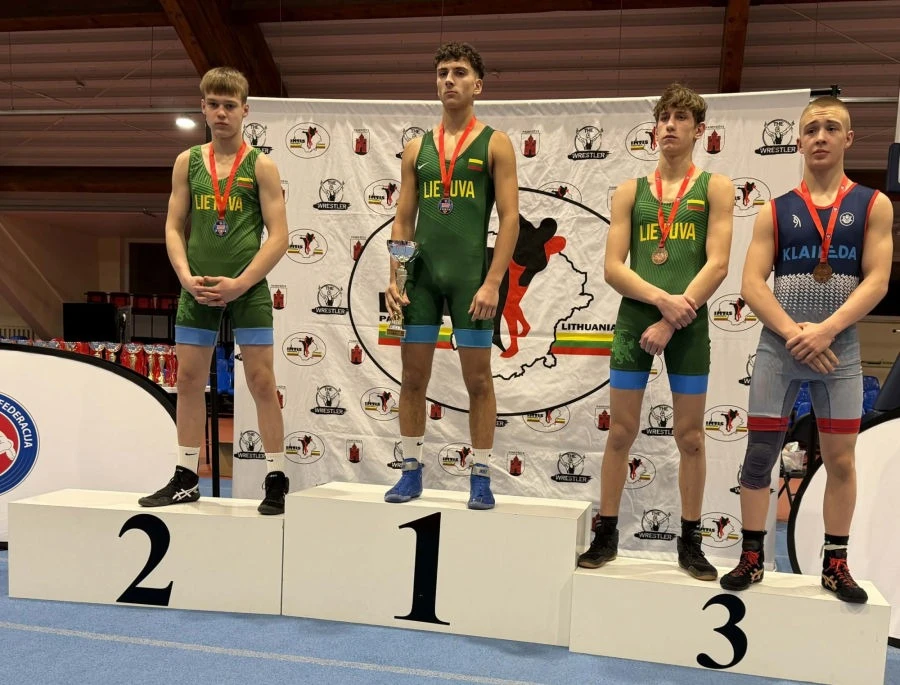 Panevėžio imtynių talentų triumfas: trys R. Sargūno gimnazijos auklėtiniai gins šalies garbę Europoje