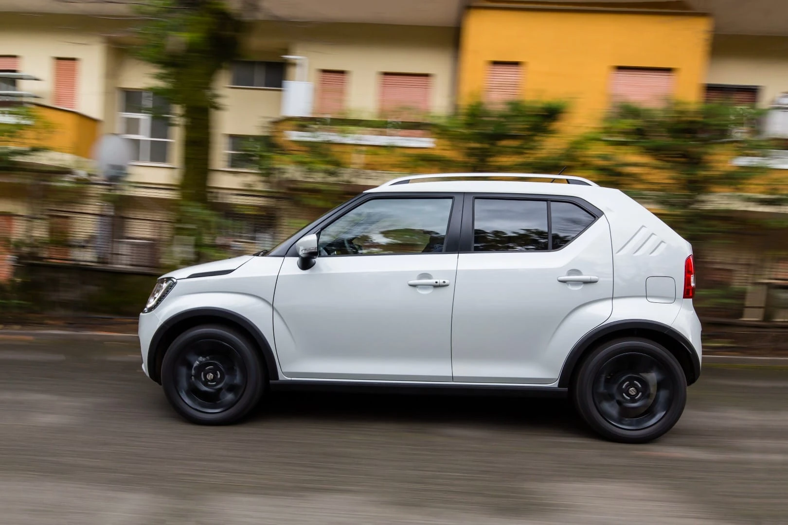 „Suzuki“ naujiena Lietuvoje – mažiausias krosoveris „Ignis“