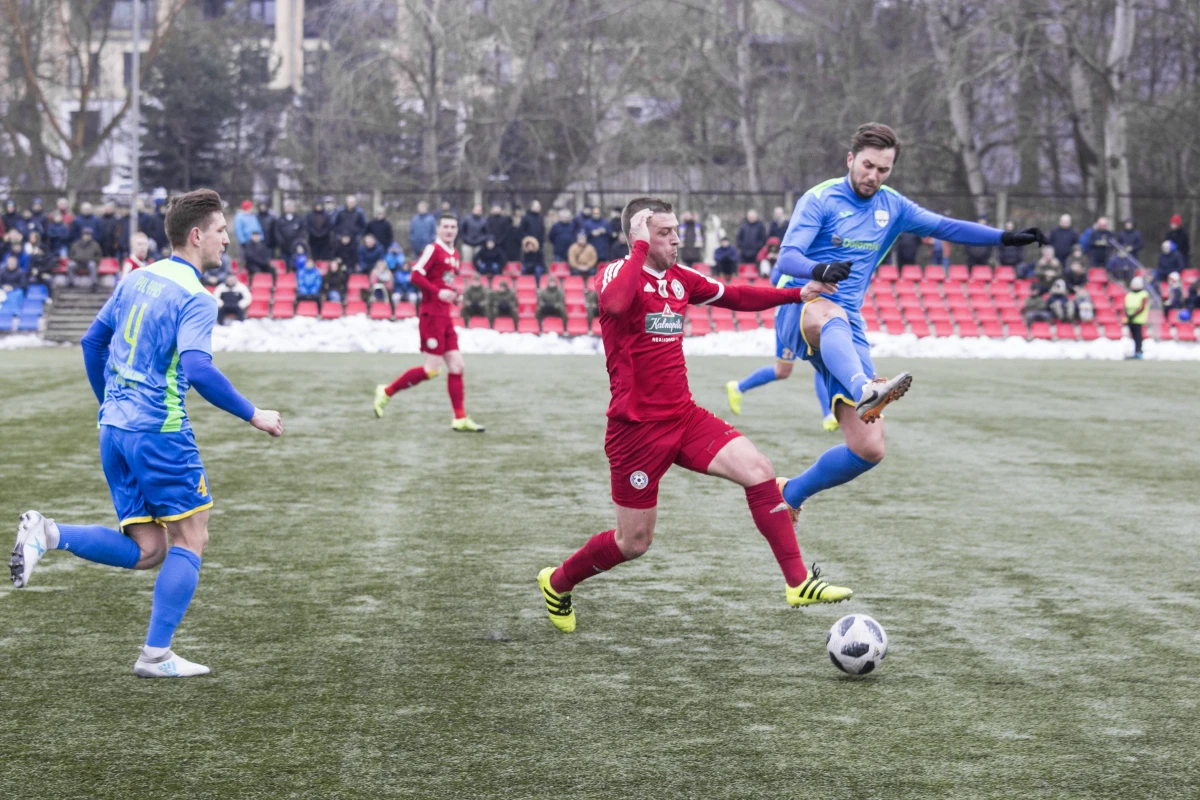 futbolas 18