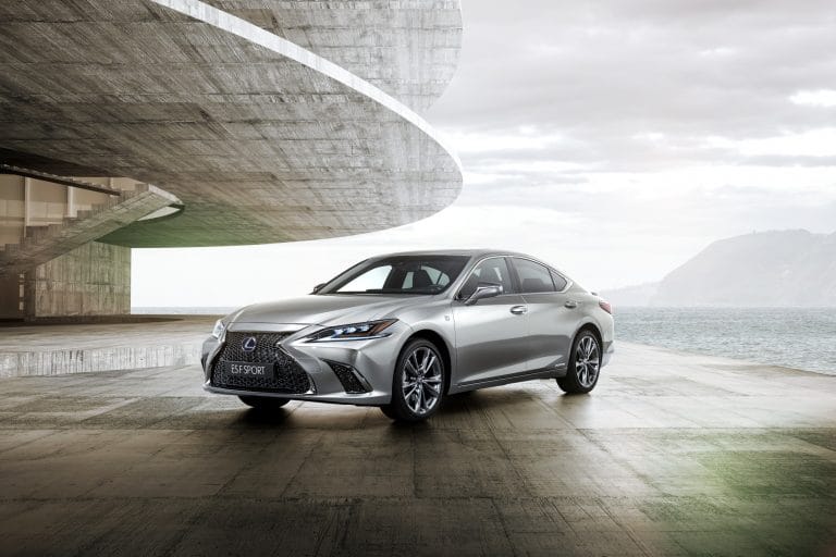 Lexus ES Fsport 04