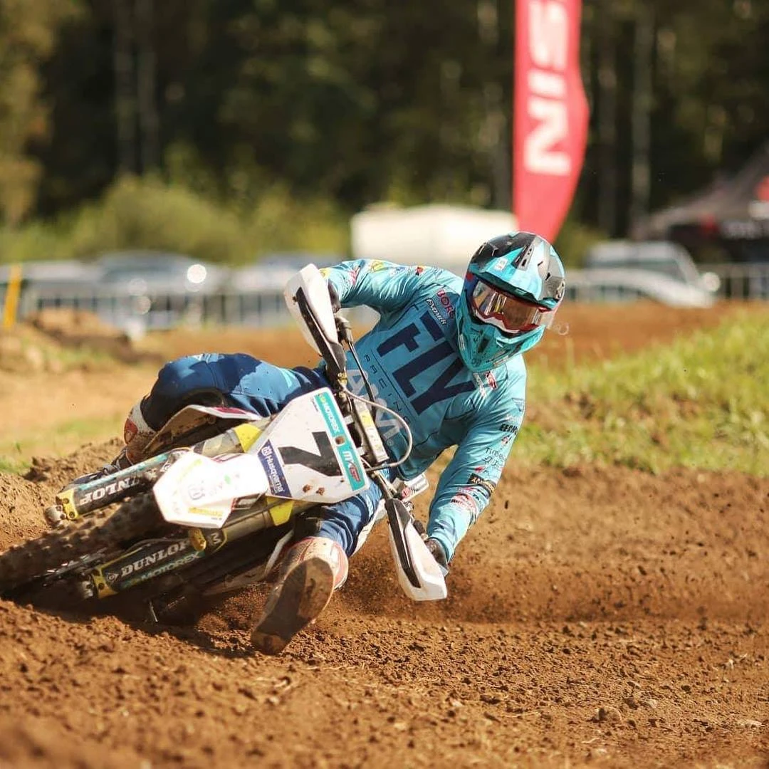 Motokroso sezono finiše – atkaklios kovos su pasaulio čempionato dalyviais