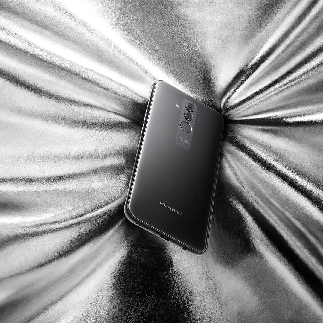 Naujasis „Huawei Mate 20 lite“ – su dirbtiniu intelektu ir keturiomis kameromis