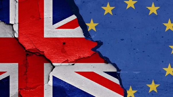 Europarlamentarai patvirtino bevizį režimą tarp ES ir JK po „Brexit“