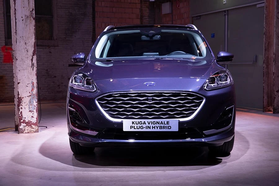 „Ford“ modelių revoliucija: įelektrinta