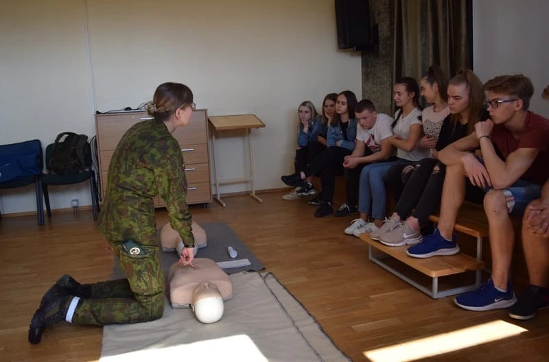 Upytėje ir Krekenavoje mokiniams vyko civilinės saugos pratybos
