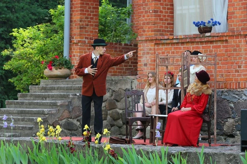 Vakarojimai Puziniškio dvarelyje tradicijas susiejo su dabartimi