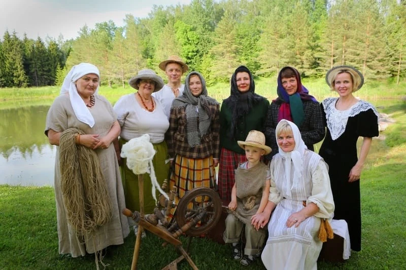 Vakarojimai Puziniškio dvarelyje tradicijas susiejo su dabartimi