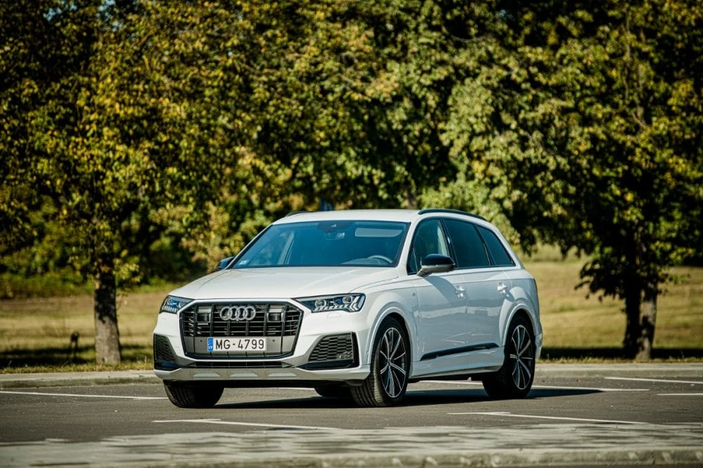 Į Lietuvą atkeliavo komforto ir dinamikos flagmanas „Audi Q7“