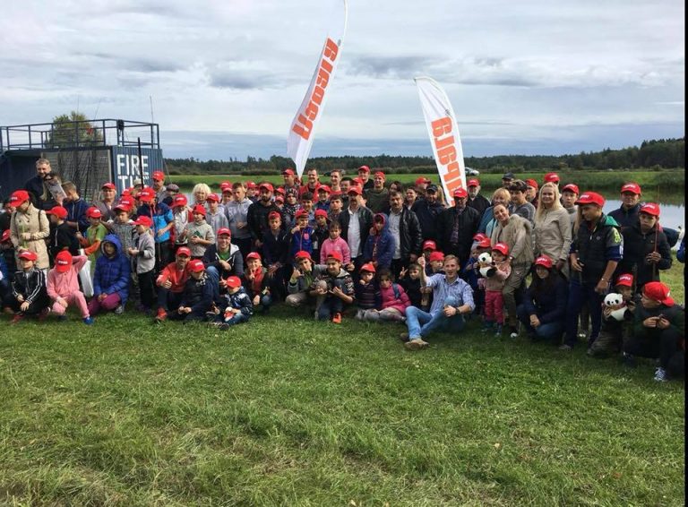 41748614 10215743992208929 6920680305275699200 n