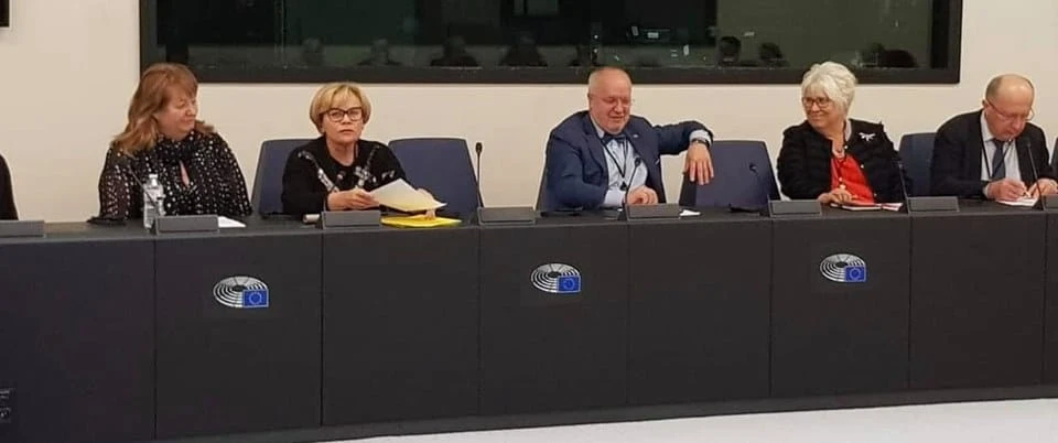 Baltijos šalių europarlamentarai susibūrė į „Baltijos Klubą“ Europos Parlamente